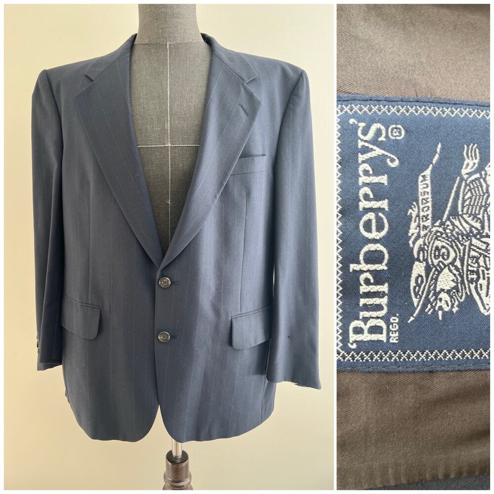 Vintage Burberrys 2 Button Suit Jacket Blazer Navy Blue Pinstripes Size 42 SG